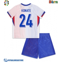 Fotballdrakt Barn Frankrike Ibrahima Konate #24 Bortedraktsett EM 2024 Kortermet (+ Korte bukser)